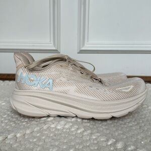 Women’s Hoka Clifton 9